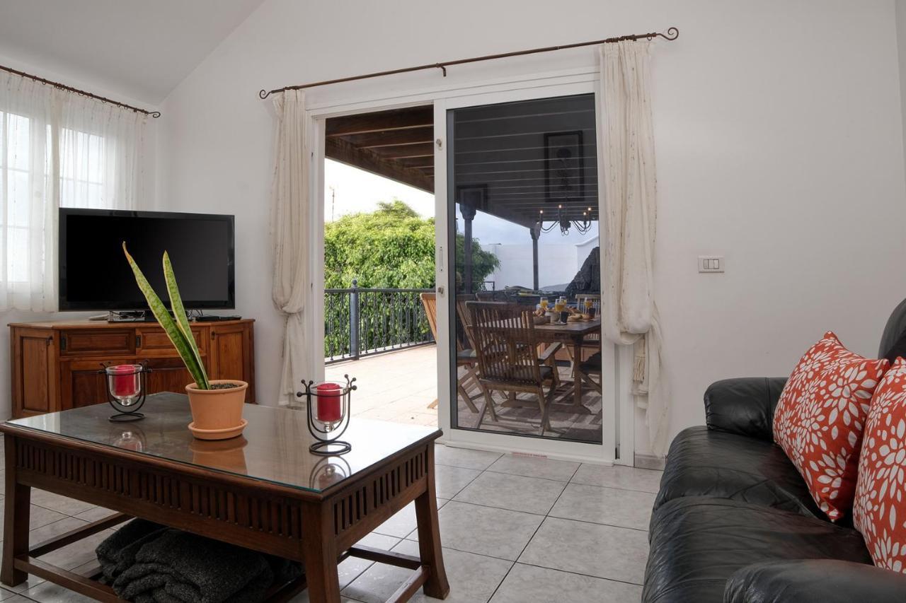 Casa El Paraiso Tias Luaran gambar